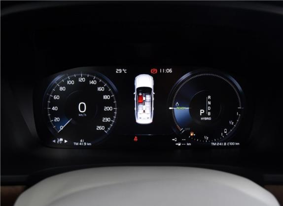 沃尔沃S90新能源 2019款 T8 E驱混动 荣誉版 3座 国V 中控类   仪表盘