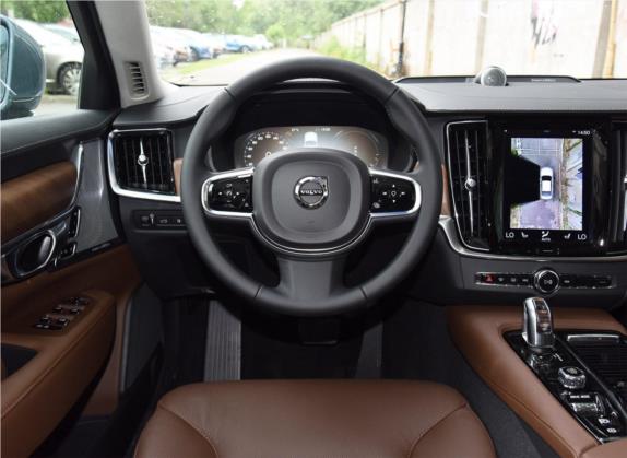 沃尔沃S90新能源 2019款 T8 E驱混动 智雅版 国VI 中控类   驾驶位
