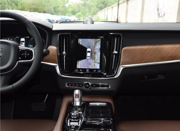 沃尔沃S90新能源 2019款 T8 E驱混动 智雅版 国VI 中控类   中控台