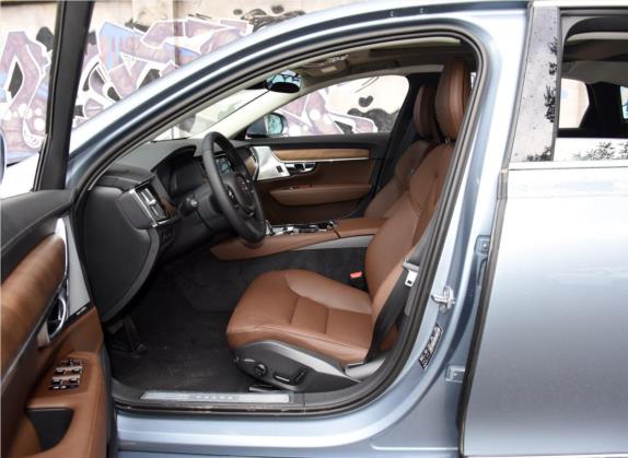 沃尔沃S90新能源 2019款 T8 E驱混动 智雅版 国VI 车厢座椅   前排空间