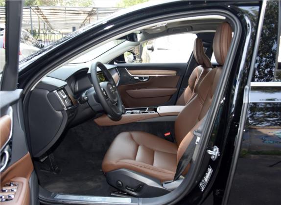 沃尔沃S90新能源 2020款 T8 E驱混动 智逸豪华版 车厢座椅   前排空间