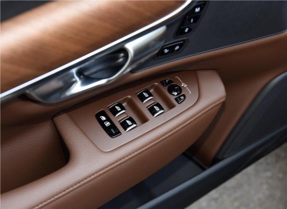 沃尔沃S90新能源 2020款 T8 E驱混动 智逸豪华版 车厢座椅   门窗控制