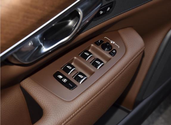 沃尔沃S90新能源 2022款 T8 E驱混动 智逸豪华版 车厢座椅   门窗控制