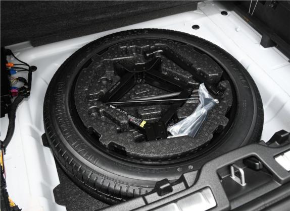 沃尔沃XC40 2020款 T5 四驱智雅运动版 其他细节类   备胎