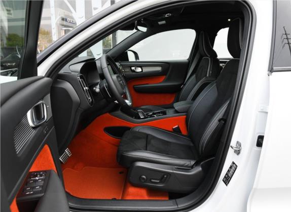 沃尔沃XC40 2020款 T5 四驱智雅运动版 车厢座椅   前排空间