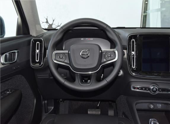 沃尔沃XC40 2020款 T4 四驱智远豪华版 中控类   驾驶位