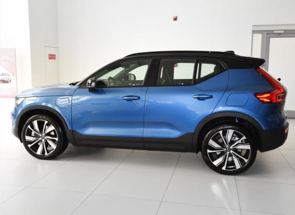 沃尔沃XC40新能源 2021款 P8 纯电 四驱智雅运动版 外观   正侧