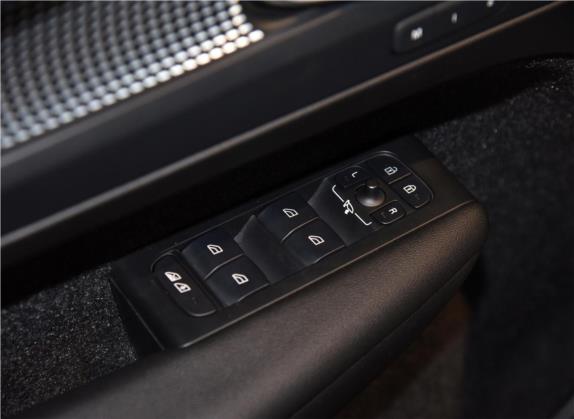 沃尔沃XC40新能源 2022款 四驱高性能版 PRO 车厢座椅   门窗控制