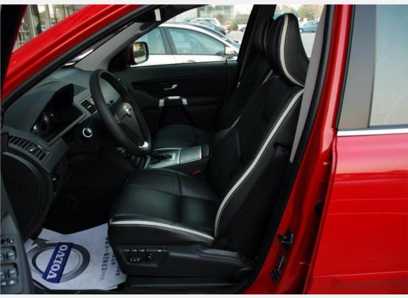 沃尔沃XC90 2007款 3.2 AWD运动版 车厢座椅   前排空间