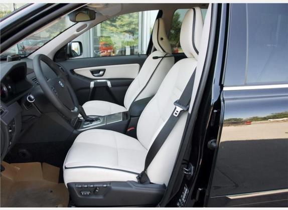 沃尔沃XC90 2009款 3.2 AWD运动版 车厢座椅   前排空间