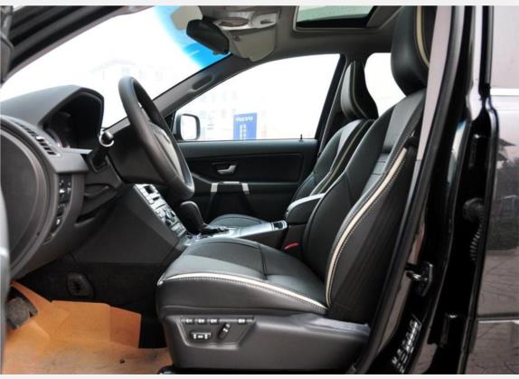 沃尔沃XC90 2010款 2.5T AWD运动版 车厢座椅   前排空间