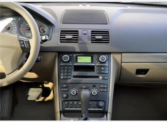 沃尔沃XC90 2010款 2.5T AWD 中控类   中控台