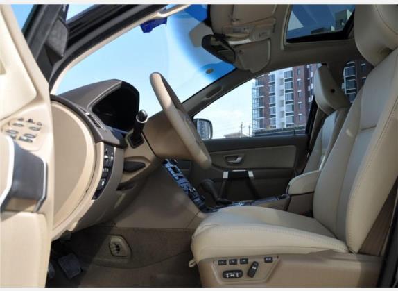 沃尔沃XC90 2010款 2.5T AWD 车厢座椅   前排空间
