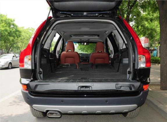 沃尔沃XC90 2011款 2.5T 北欧行政版 车厢座椅   后备厢