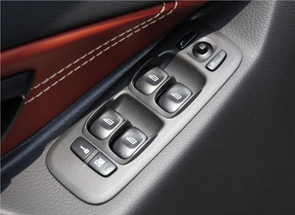 沃尔沃XC90 2011款 2.5T 北欧行政版 车厢座椅   门窗控制