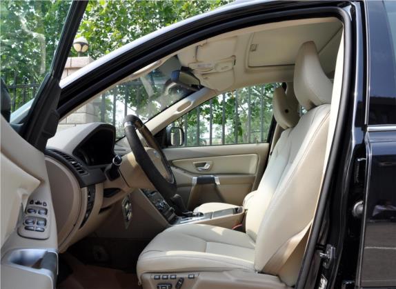 沃尔沃XC90 2011款 2.5T 北欧豪华版 车厢座椅   前排空间