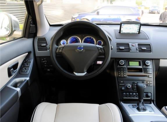 沃尔沃XC90 2012款 3.2 北欧个性运动版 中控类   驾驶位