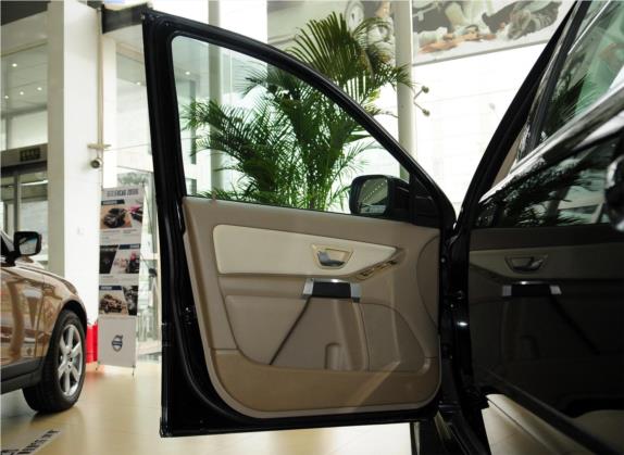 沃尔沃XC90 2013款 2.5T T5 豪华版 车厢座椅   前门板