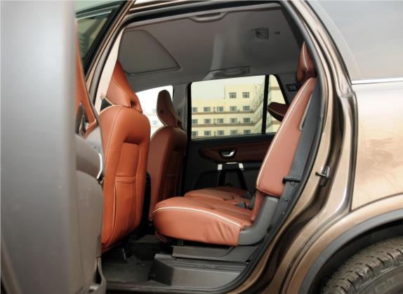 沃尔沃XC90 2013款 2.5T T5 行政版 车厢座椅   后排空间