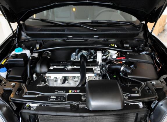 沃尔沃XC90 2013款 2.5T T5 豪华升级版 其他细节类   发动机舱