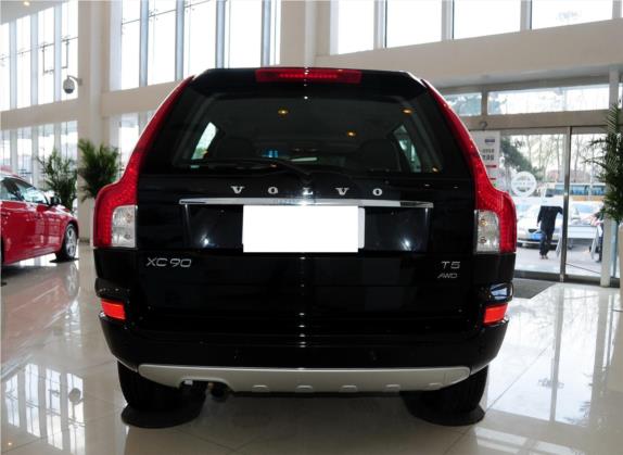 沃尔沃XC90 2013款 2.5T T5 豪华升级版 外观   正后