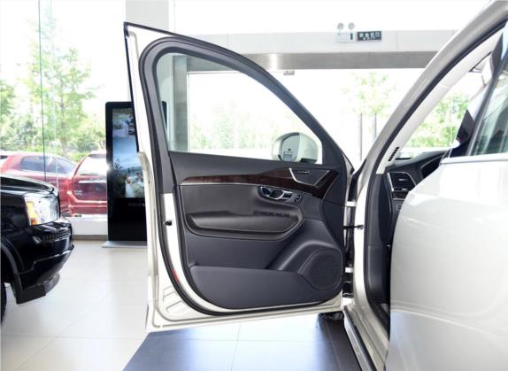 沃尔沃XC90 2015款 T6 智雅版 5座 车厢座椅   前门板