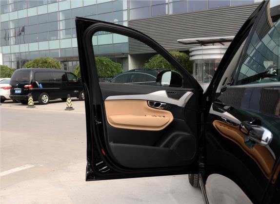 沃尔沃XC90 2015款 T6 智逸版 7座 车厢座椅   前门板