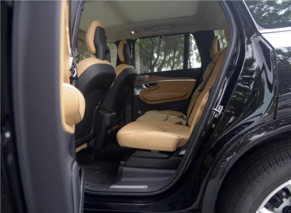 沃尔沃XC90 2015款 T6 智尊版 7座 车厢座椅   后排空间