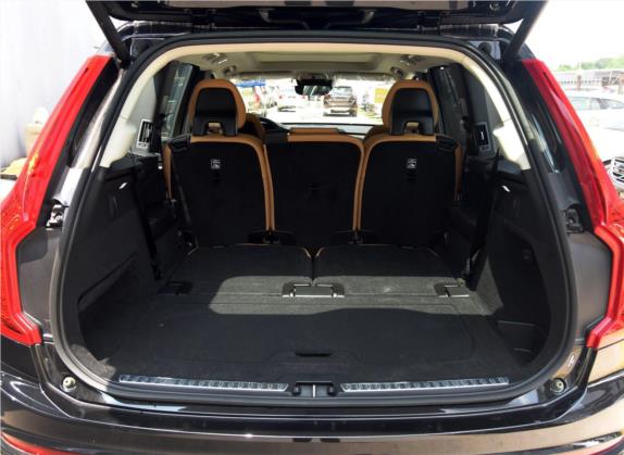 沃尔沃XC90 2017款 T6 智逸版 5座 车厢座椅   后备厢