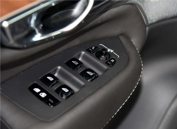 沃尔沃XC90 2017款 T6 智尊版 5座 车厢座椅   门窗控制