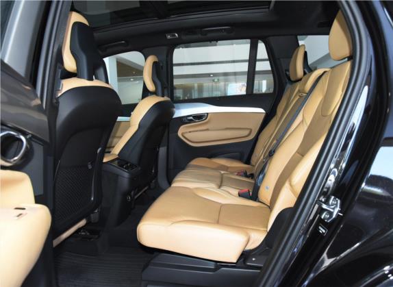 沃尔沃XC90 2018款 T6 智逸版 5座 车厢座椅   后排空间