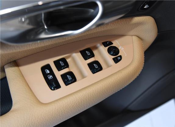 沃尔沃XC90 2018款 T6 智逸版 5座 车厢座椅   门窗控制