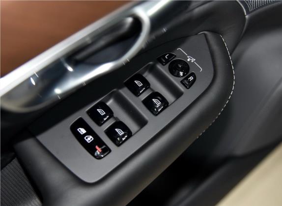 沃尔沃XC90 2018款 T6 智尊版 7座 车厢座椅   门窗控制