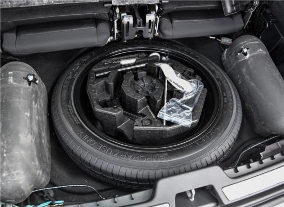 沃尔沃XC90 2019款 T6 智雅版 7座 国V 其他细节类   备胎