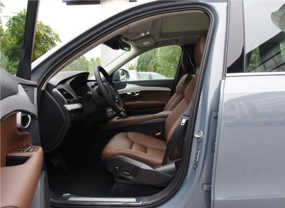 沃尔沃XC90 2020款 T5 智行豪华版 5座 车厢座椅   前排空间
