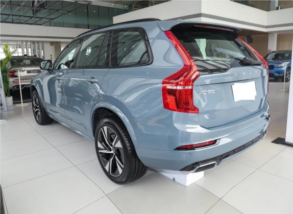 沃尔沃XC90 2020款 改款 T6 智逸运动版 7座 外观   斜后