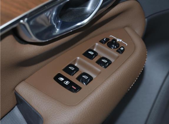 沃尔沃XC90 2021款 B6 智逸豪华版 7座 车厢座椅   门窗控制
