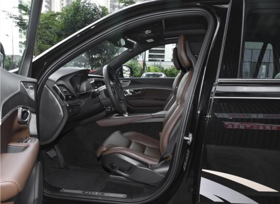 沃尔沃XC90 2022款 B6 智雅豪华版 7座 车厢座椅   前排空间
