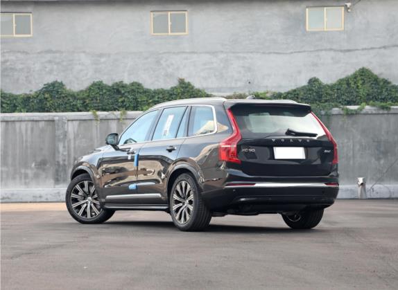 沃尔沃XC90 2023款 B6 智雅豪华版 7座 外观   斜后