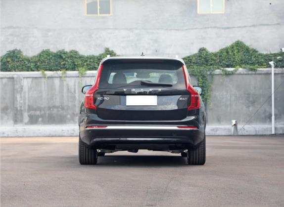 沃尔沃XC90 2023款 B6 智雅豪华版 7座 外观   正后