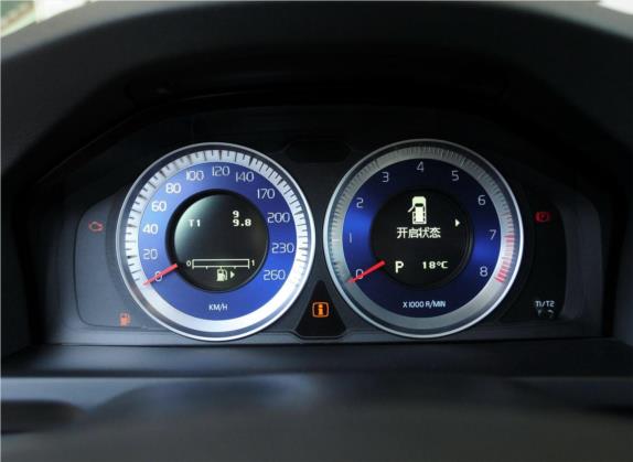 沃尔沃V60 2012款 T6 AWD 个性运动版 中控类   仪表盘