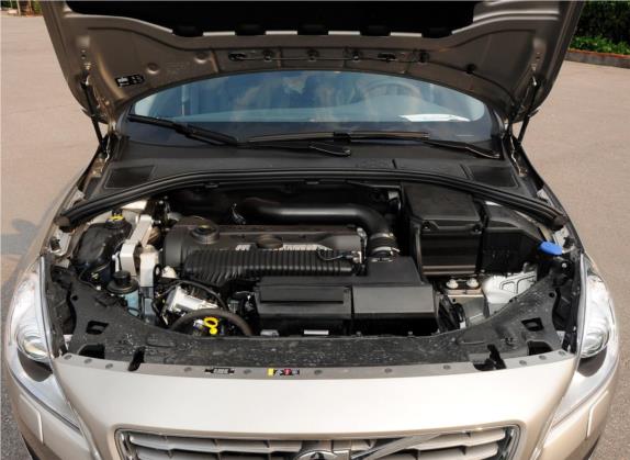 沃尔沃V60 2013款 T5 舒适版 其他细节类   发动机舱