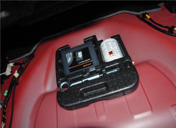 沃尔沃V60 2013款 T5 智尊版 其他细节类   备胎