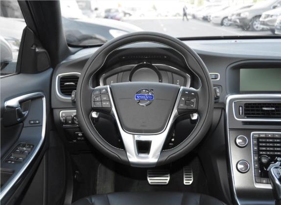 沃尔沃V60 2014款 T5 个性运动版 中控类   驾驶位