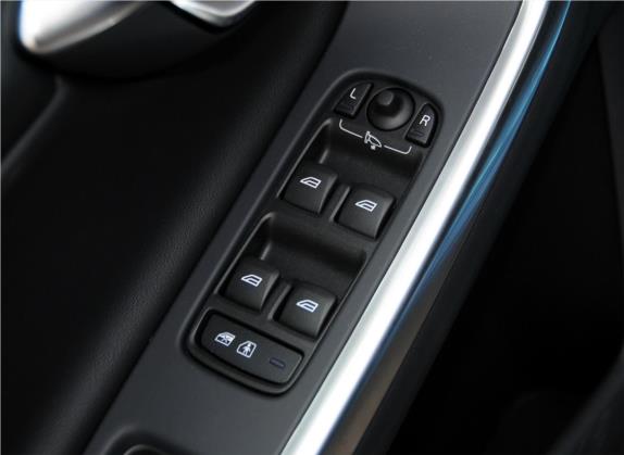 沃尔沃V60 2014款 改款 T5 智雅版 车厢座椅   门窗控制