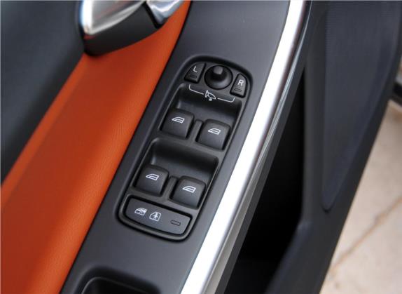 沃尔沃V60 2015款 T5 智雅版 车厢座椅   门窗控制
