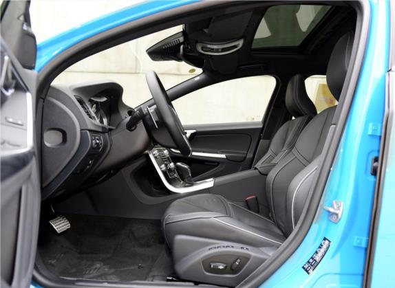 沃尔沃V60 2015款 T6 AWD 个性运动版 车厢座椅   前排空间