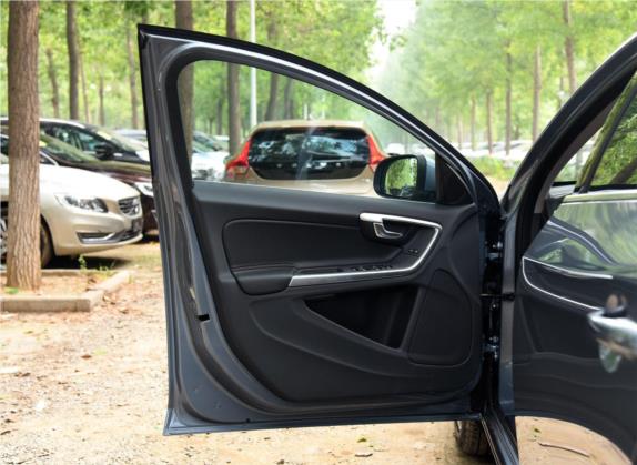 沃尔沃V60 2017款 T5 智逸版 国V 车厢座椅   前门板
