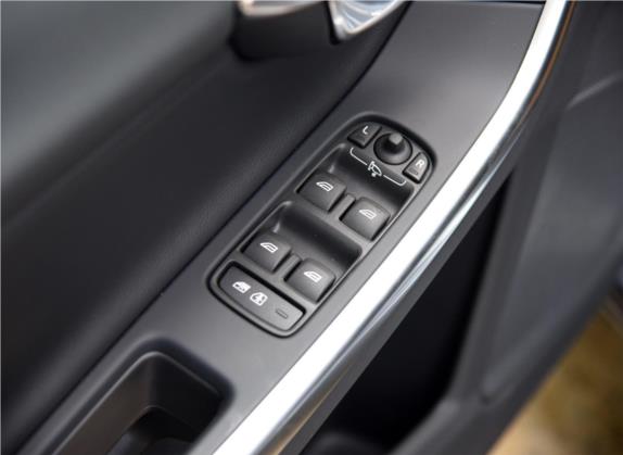 沃尔沃V60 2017款 T5 智逸版 国V 车厢座椅   门窗控制