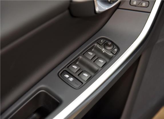 沃尔沃V60 2017款 T5 智尊版 国V 车厢座椅   门窗控制